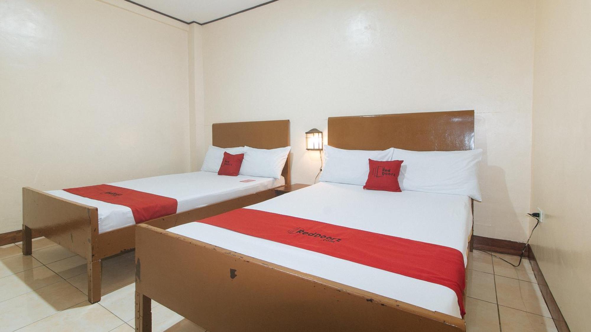 Elegance Guesthouse Пасай Екстериор снимка