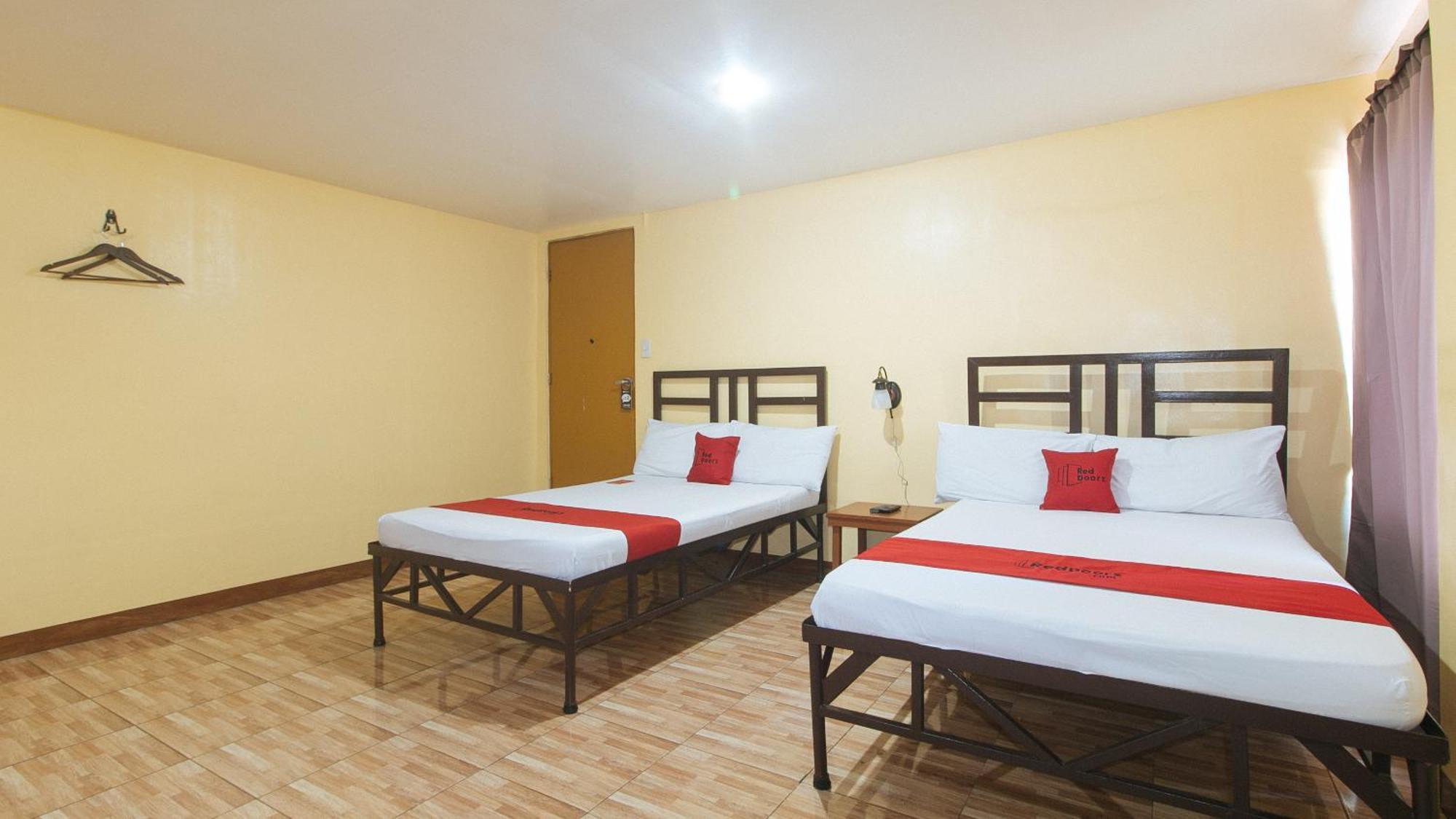Elegance Guesthouse Пасай Екстериор снимка