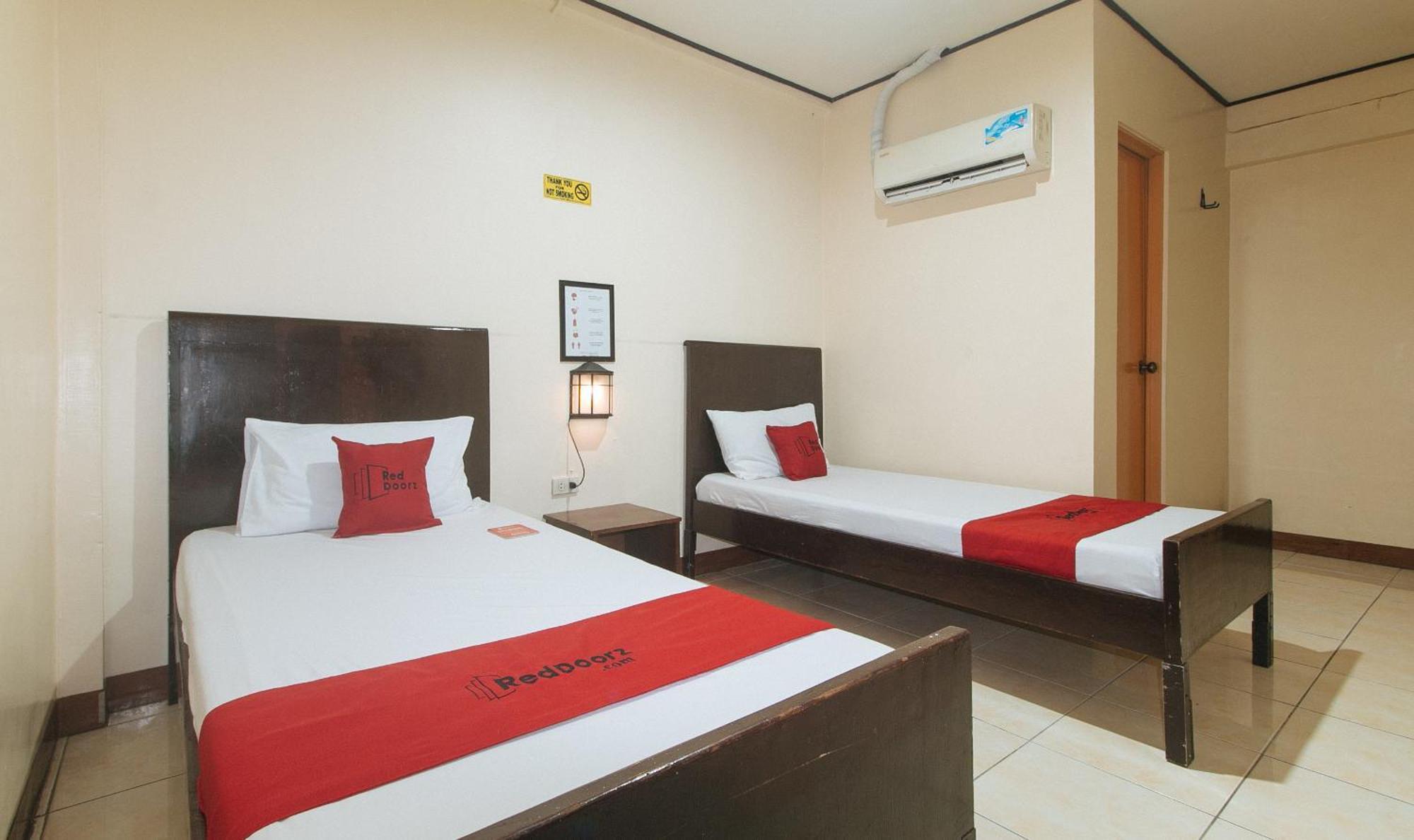 Elegance Guesthouse Пасай Екстериор снимка