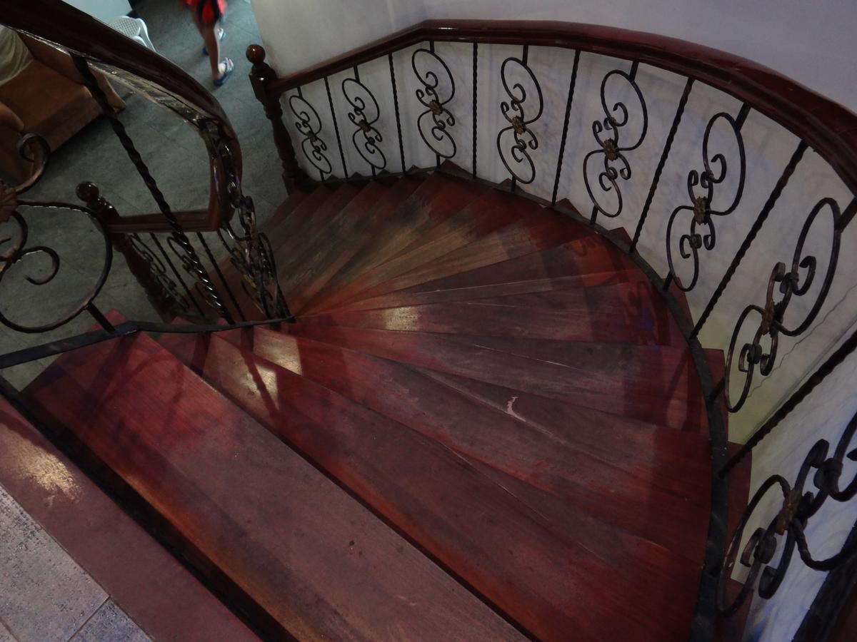 Elegance Guesthouse Пасай Екстериор снимка